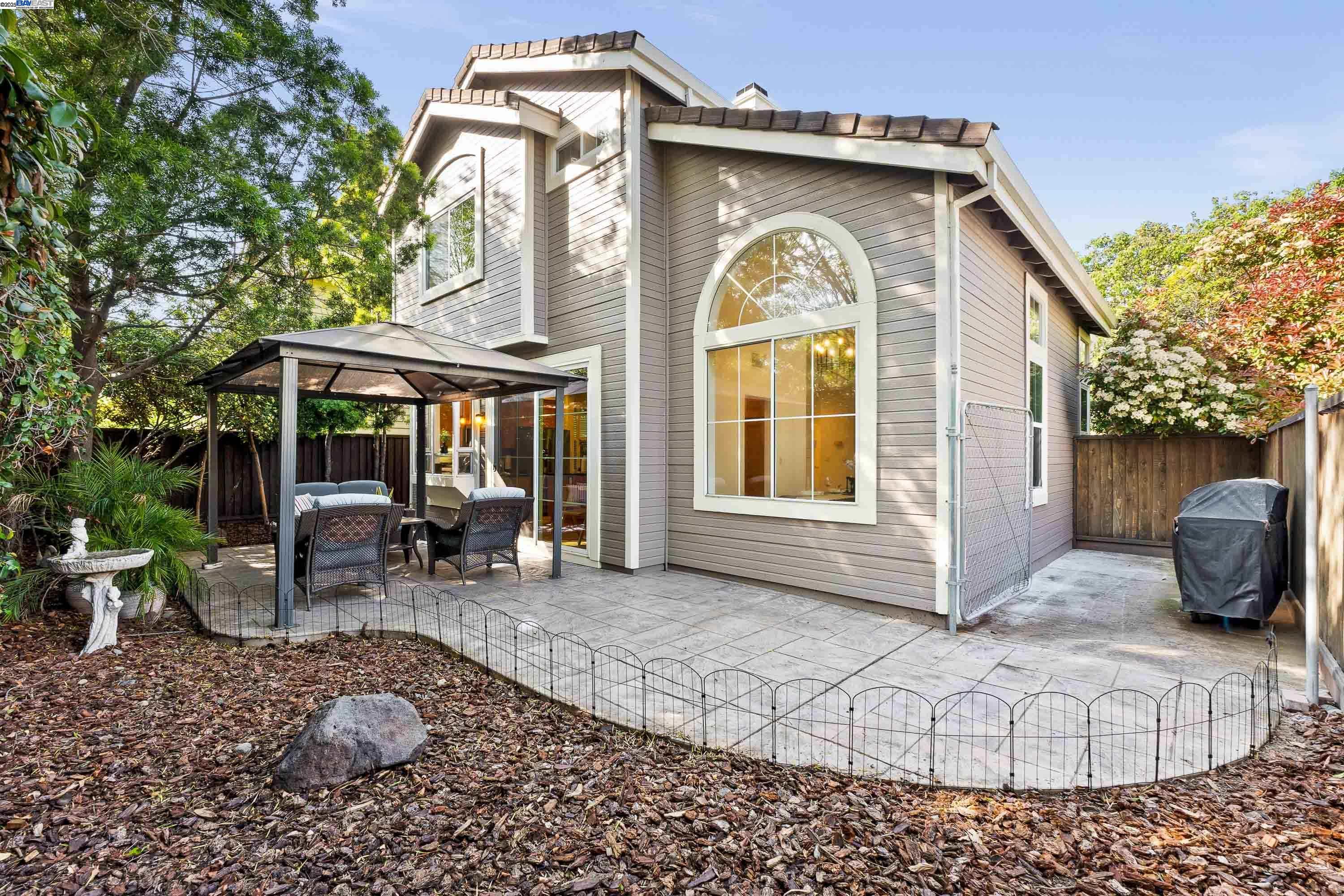 36942 Papaya St