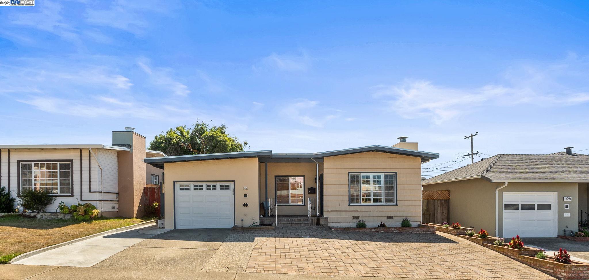 332 Heather Way