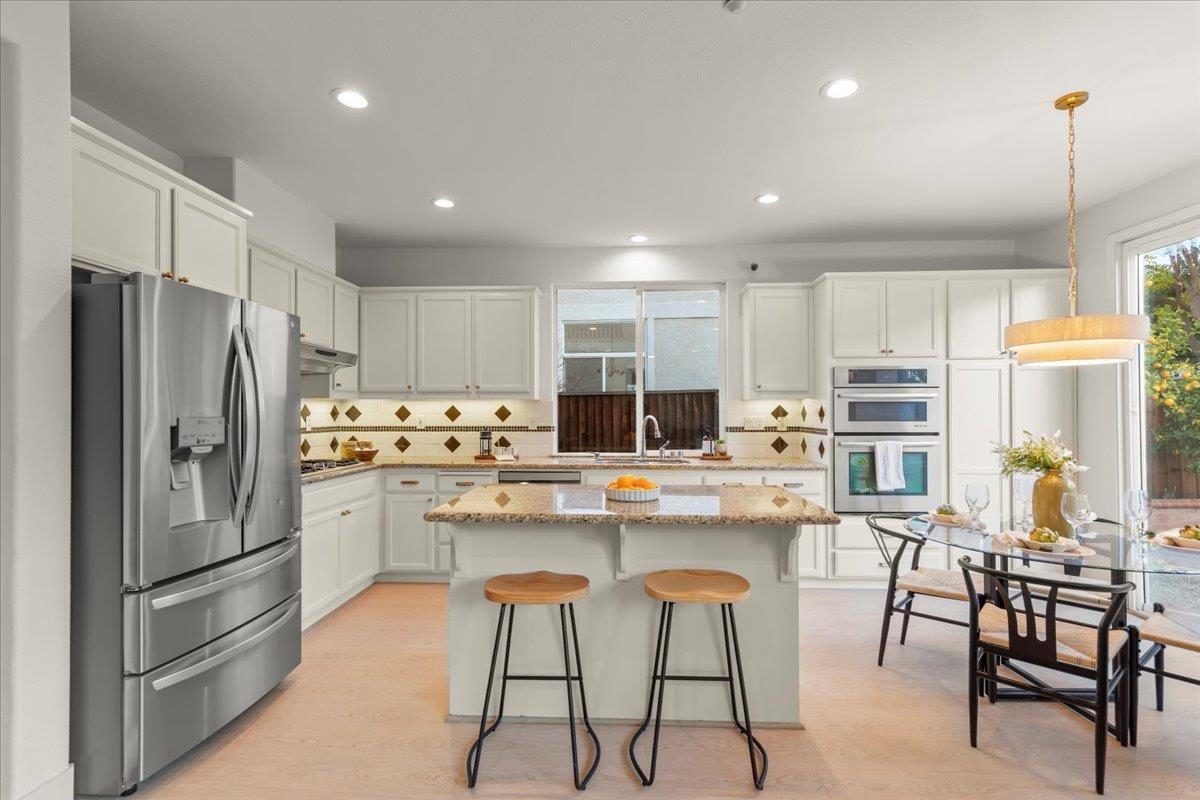 36063 Crystal Springs Dr