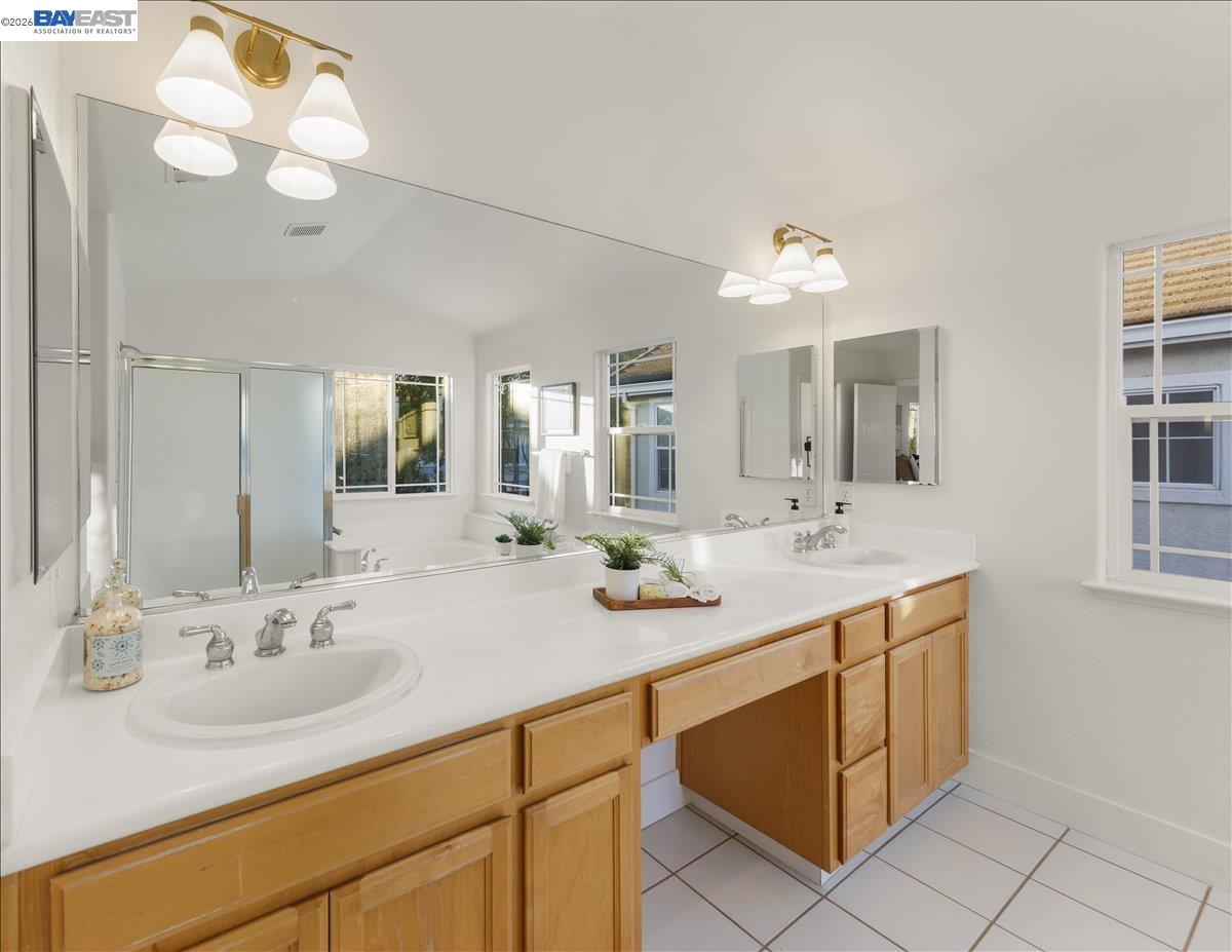 36063 Crystal Springs Dr