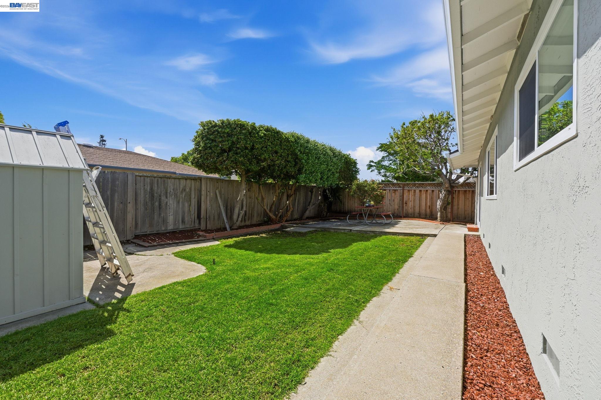 5584 Tilden Pl