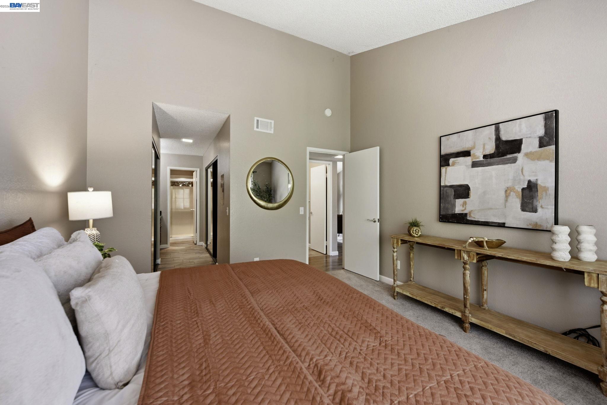 37200 Meadowbrook Cmn # 203