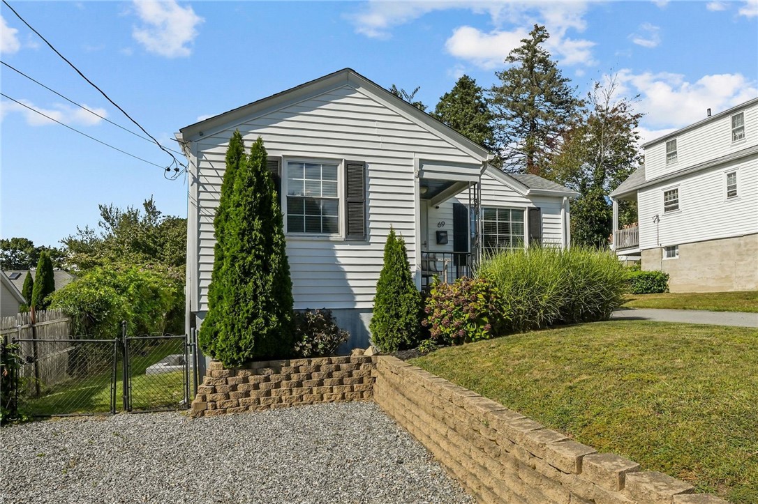 69 Greenfield Avenue