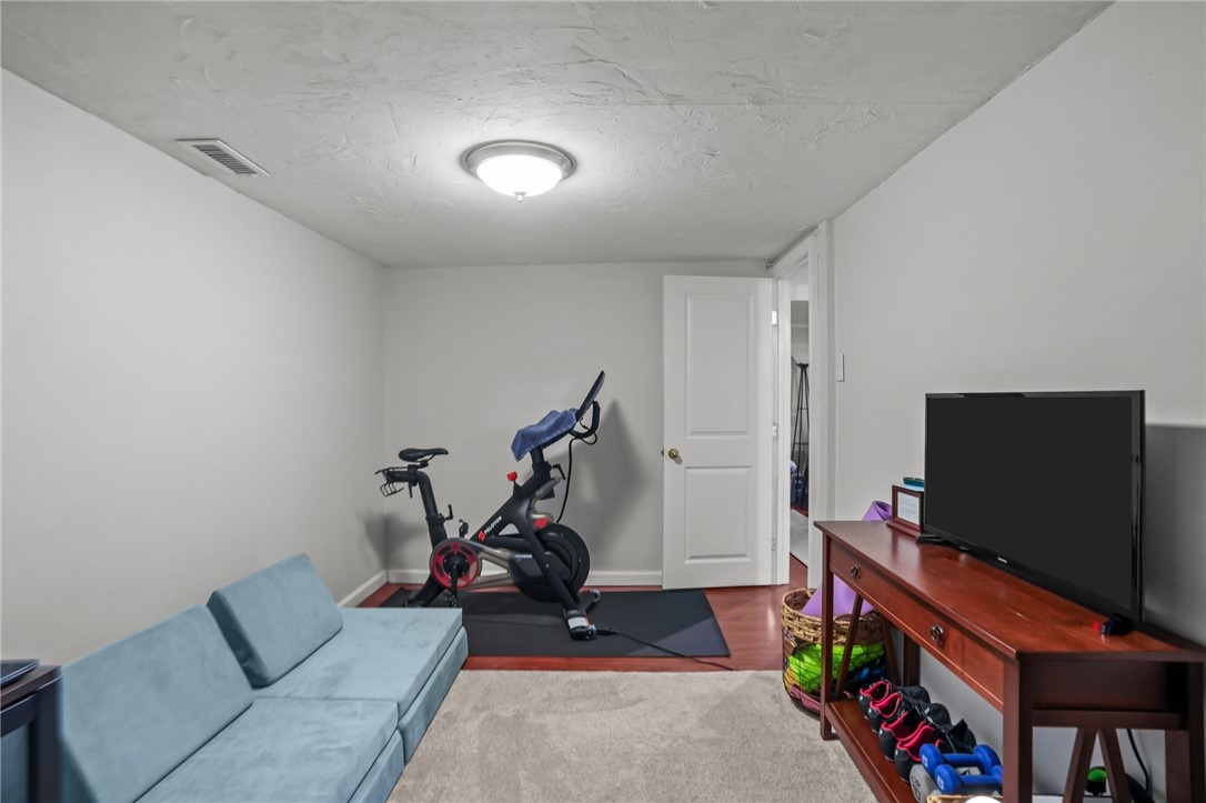 69 Greenfield Avenue