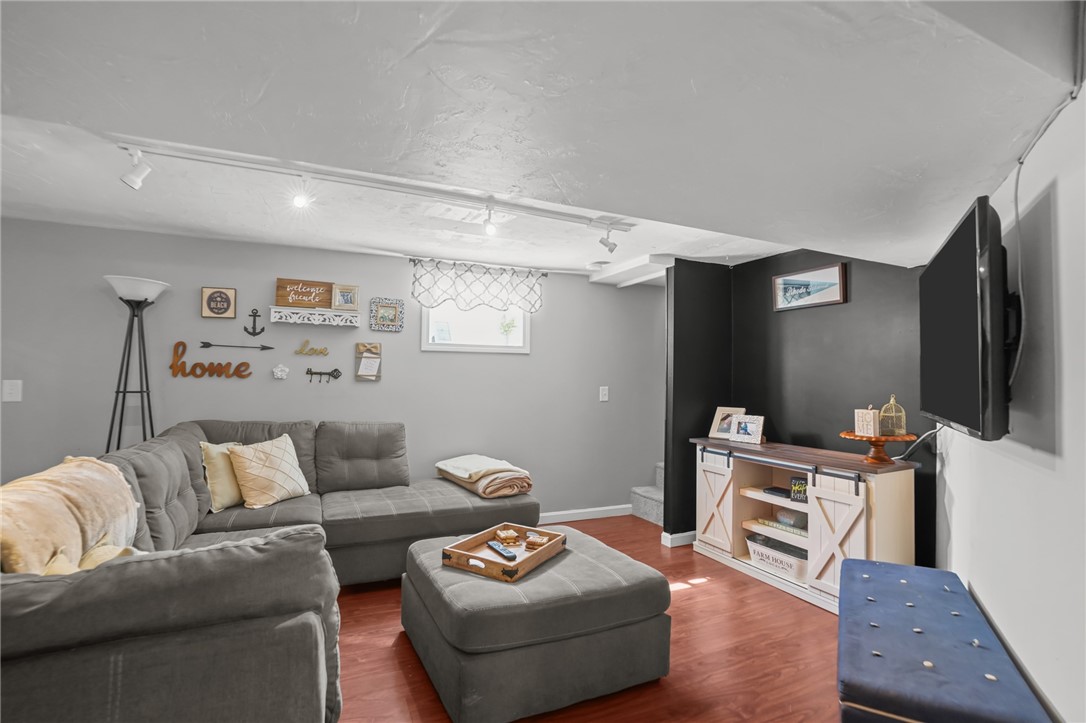 69 Greenfield Avenue