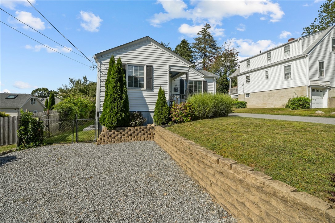 69 Greenfield Avenue