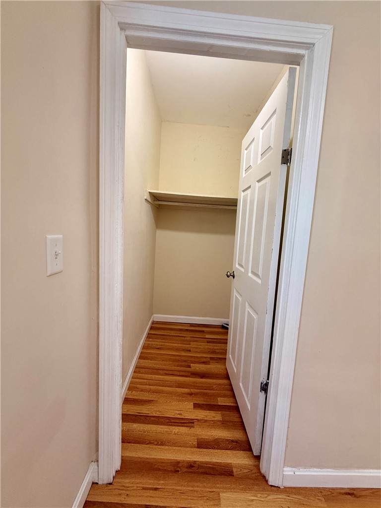 194 Harrison Street 1L