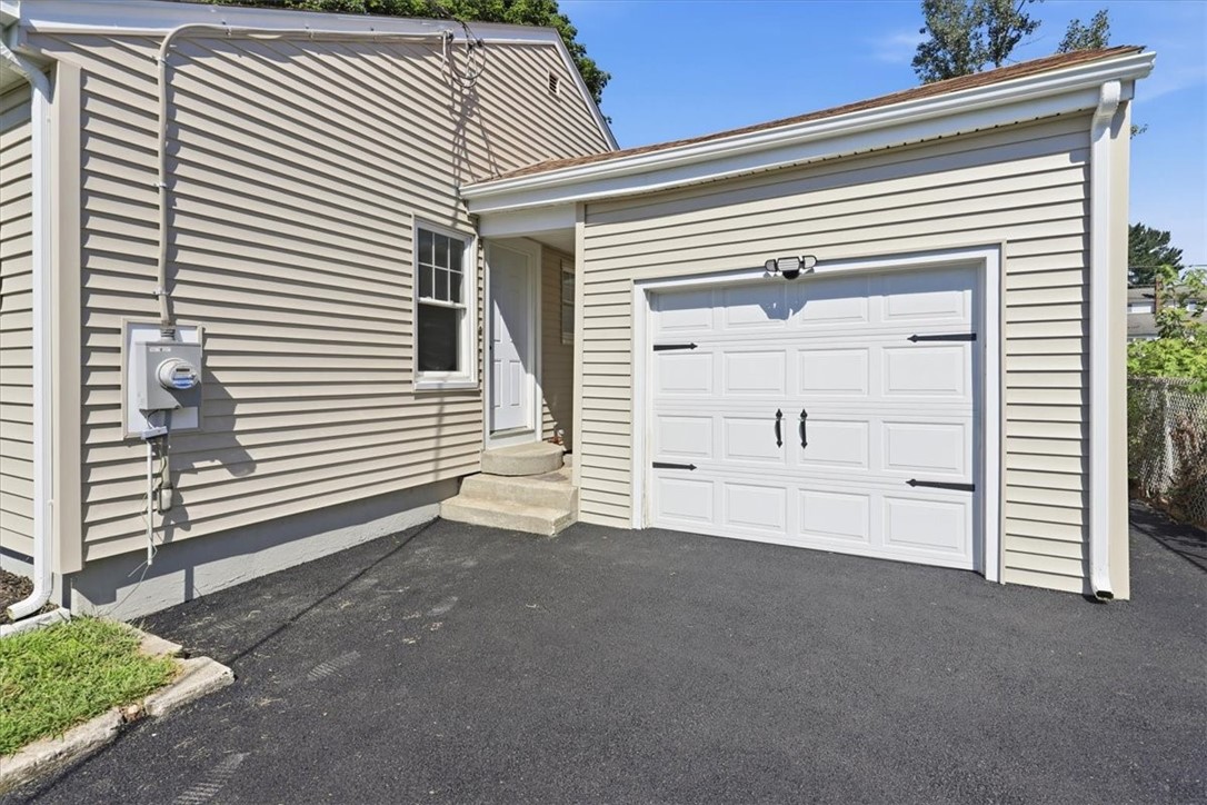 59 Newbury Avenue