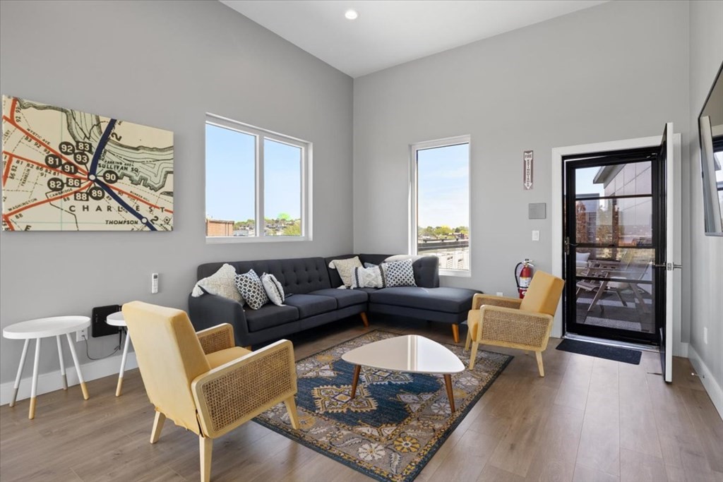 610 Rutherford Ave # 501