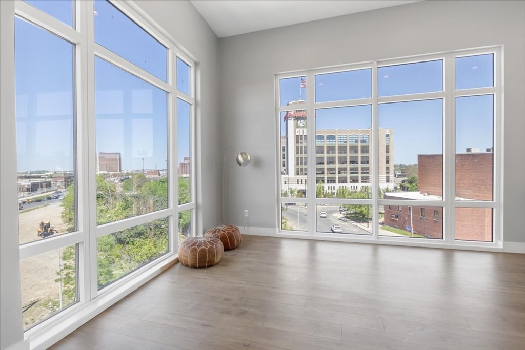 610 Rutherford Ave # 501