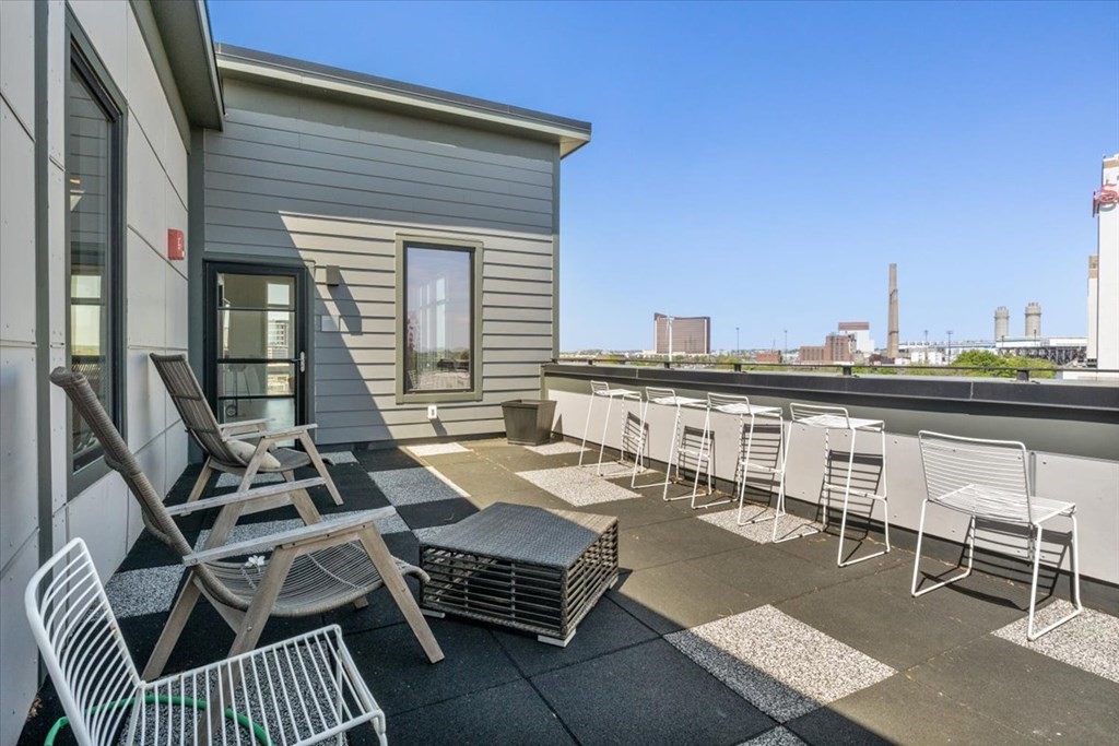 610 Rutherford Ave # 501