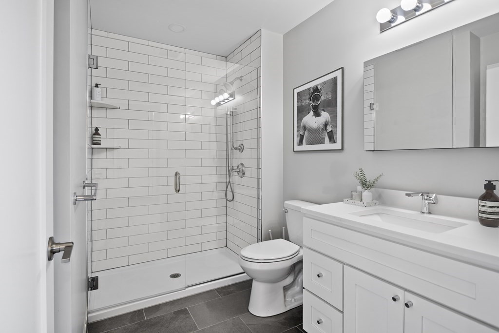 610 Rutherford Ave # 301