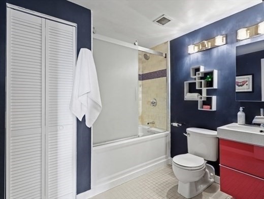 15 N Beacon St # 1004