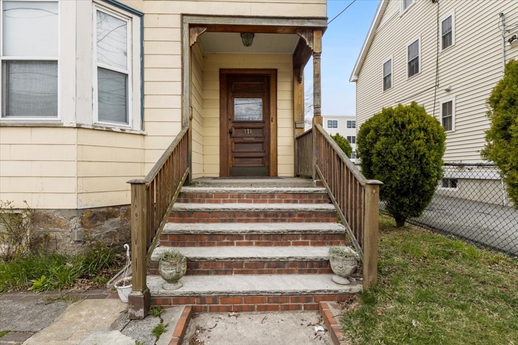 171 Magnolia St