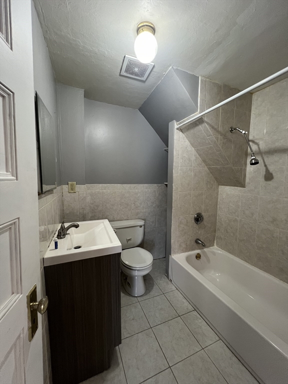 116 Brook Ave