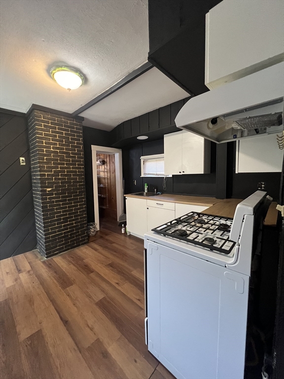 116 Brook Ave
