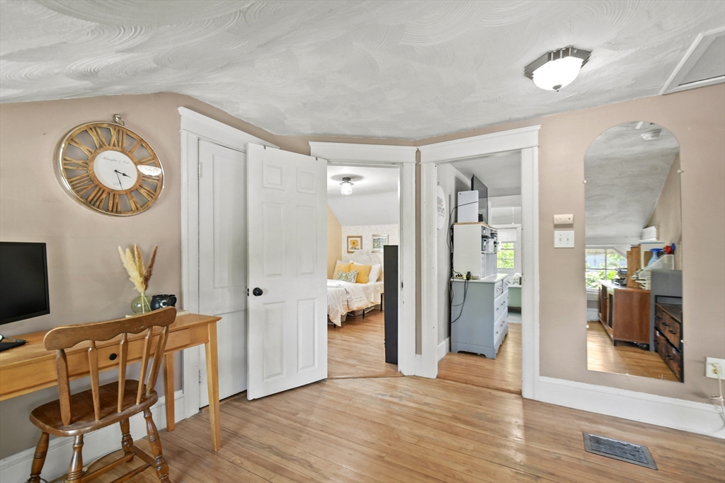 56 West Mountain Street