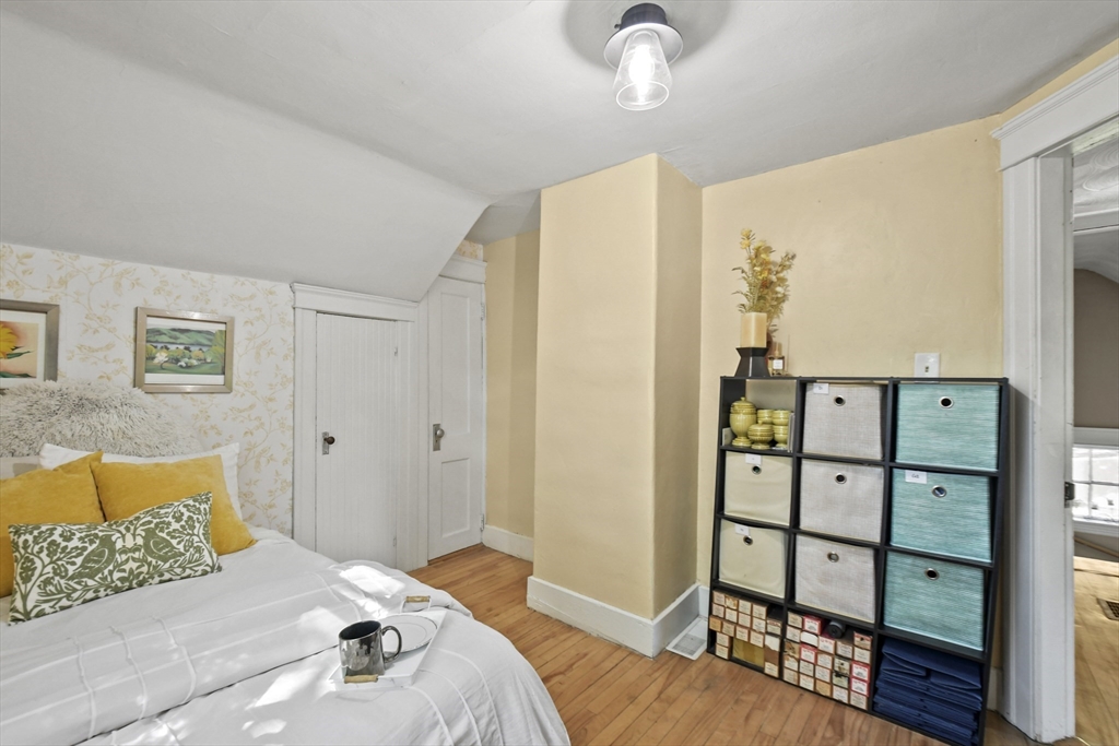 56 West Mountain Street