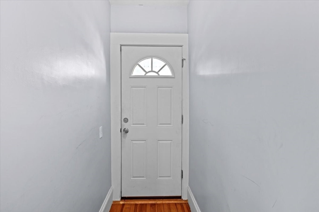 25-27 Kenwood Rd # 1