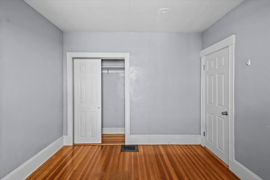 25-27 Kenwood Rd # 1