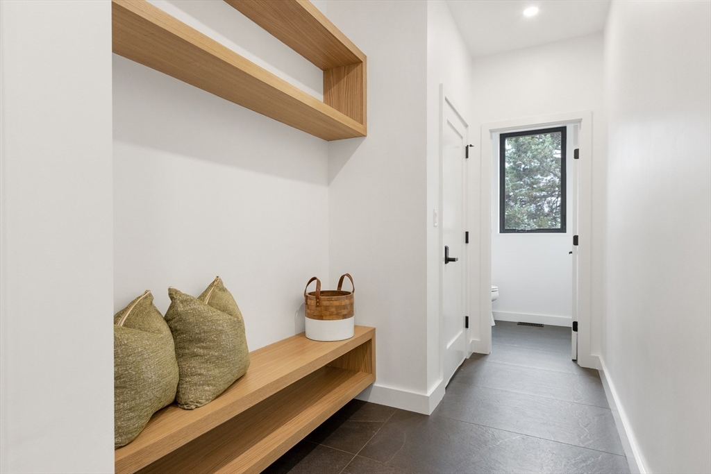 22 Appleton Street # 1