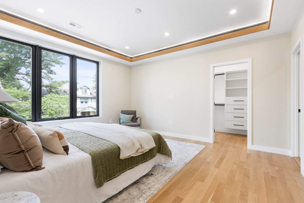 22 Appleton Street # 1