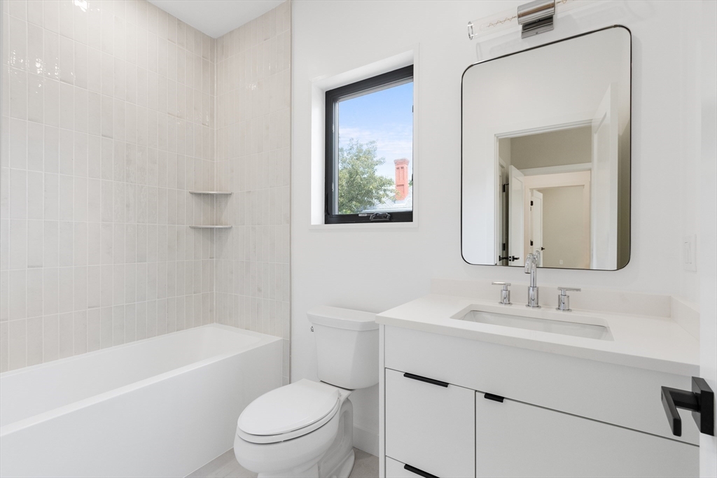 22 Appleton Street # 1