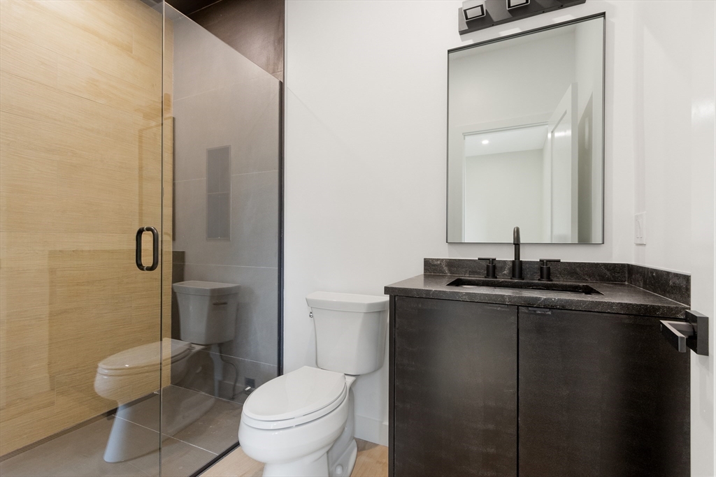 22 Appleton Street # 1