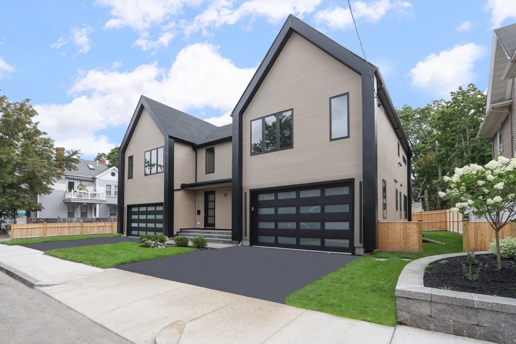 22 Appleton Street # 1