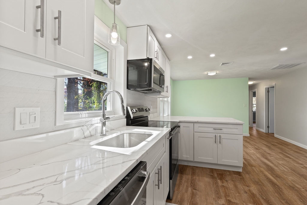 44 Massachusetts Ave