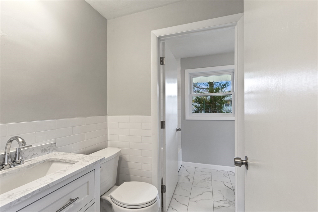 44 Massachusetts Ave