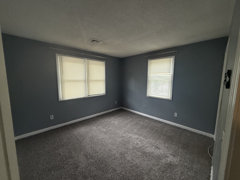 450 Somerset Avenue # 606