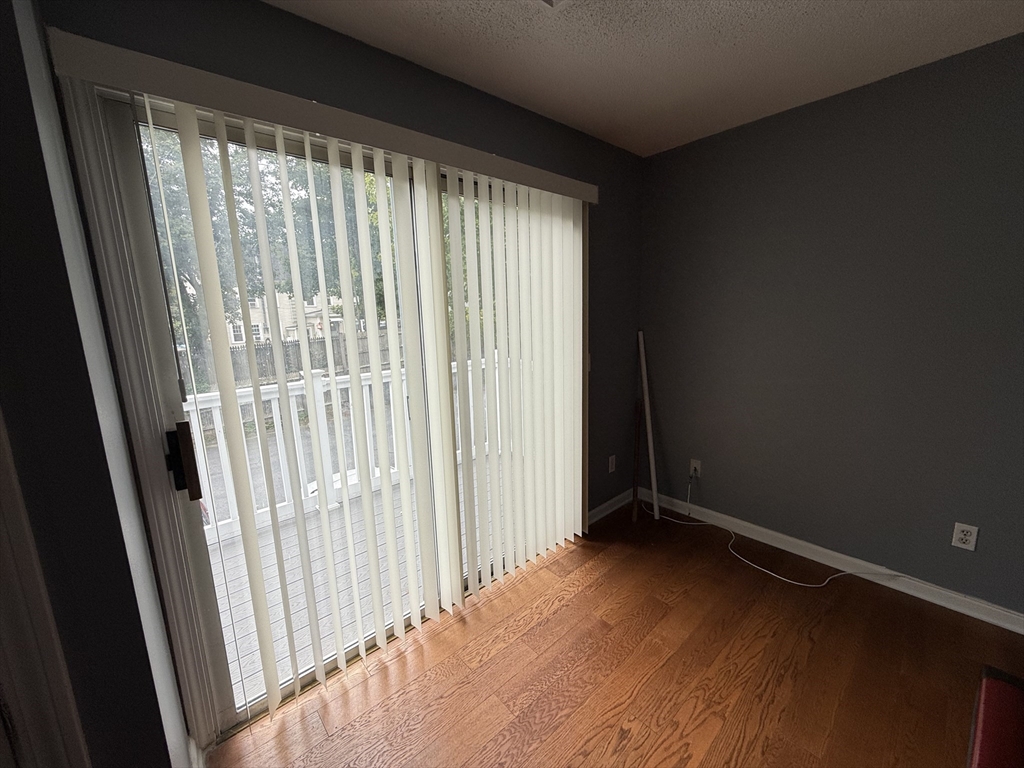 450 Somerset Avenue # 606