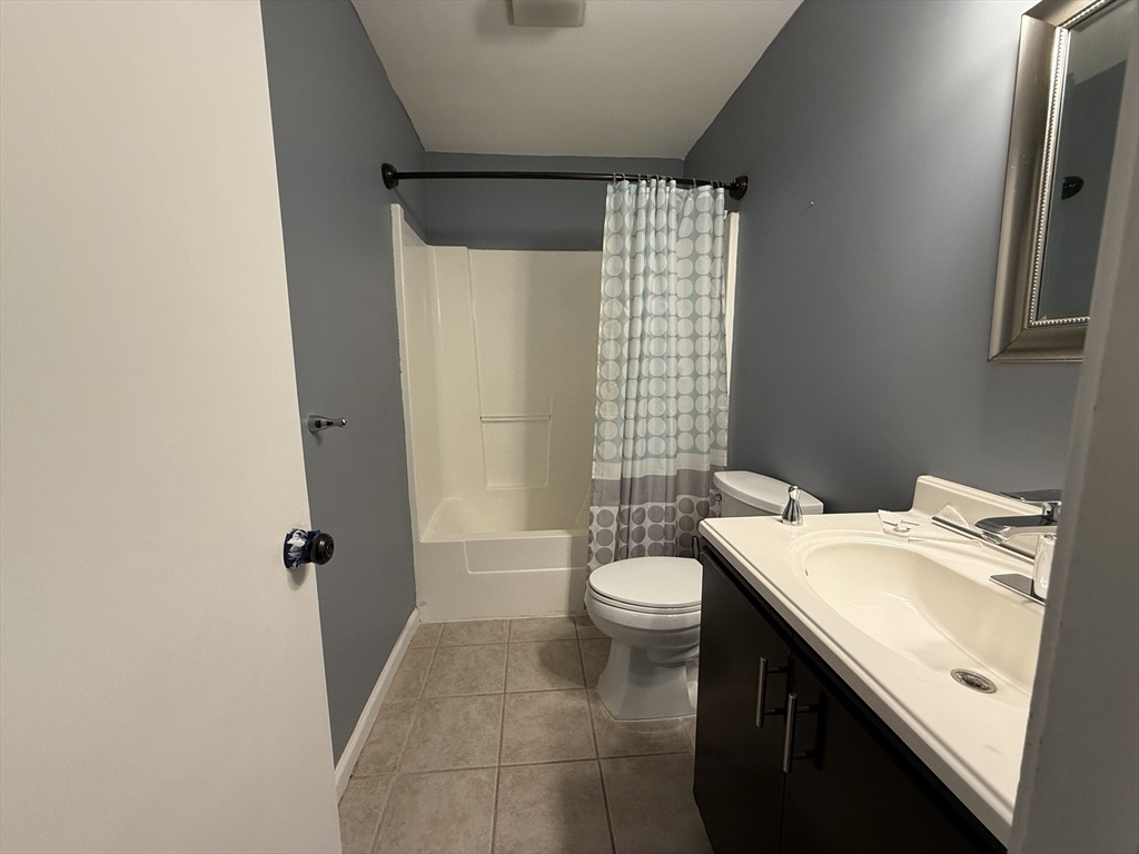 450 Somerset Avenue # 606