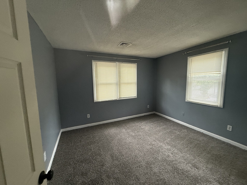 450 Somerset Avenue # 606