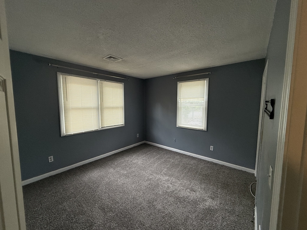 450 Somerset Avenue # 606