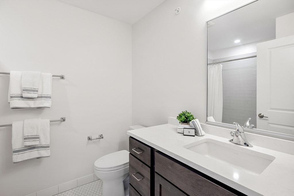 68 Church Green # 14