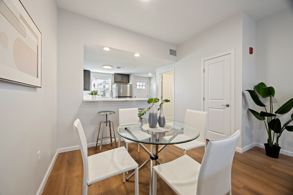 68 Church Green # 14