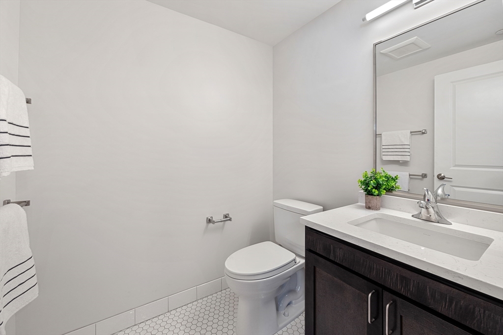 68 Church Green # 14