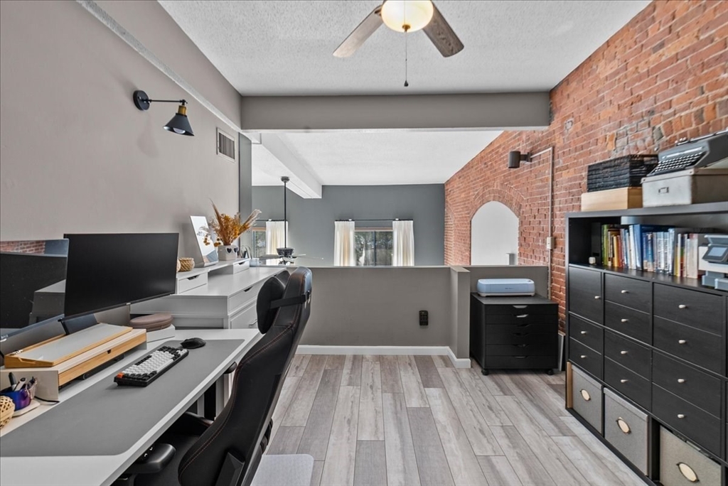 96 Old Colony Ave # 341