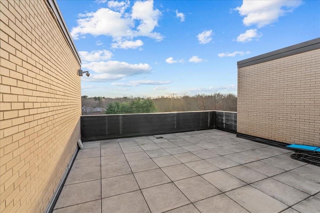 96 Old Colony Ave # 341