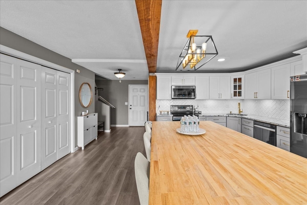 96 Old Colony Ave # 341