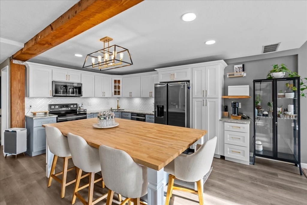 96 Old Colony Ave # 341