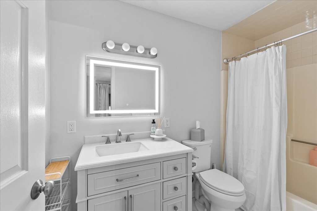 96 Old Colony Ave # 341