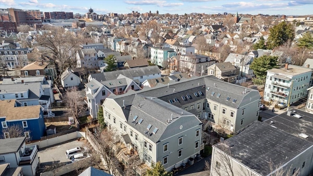 26 Marshall St # 26R