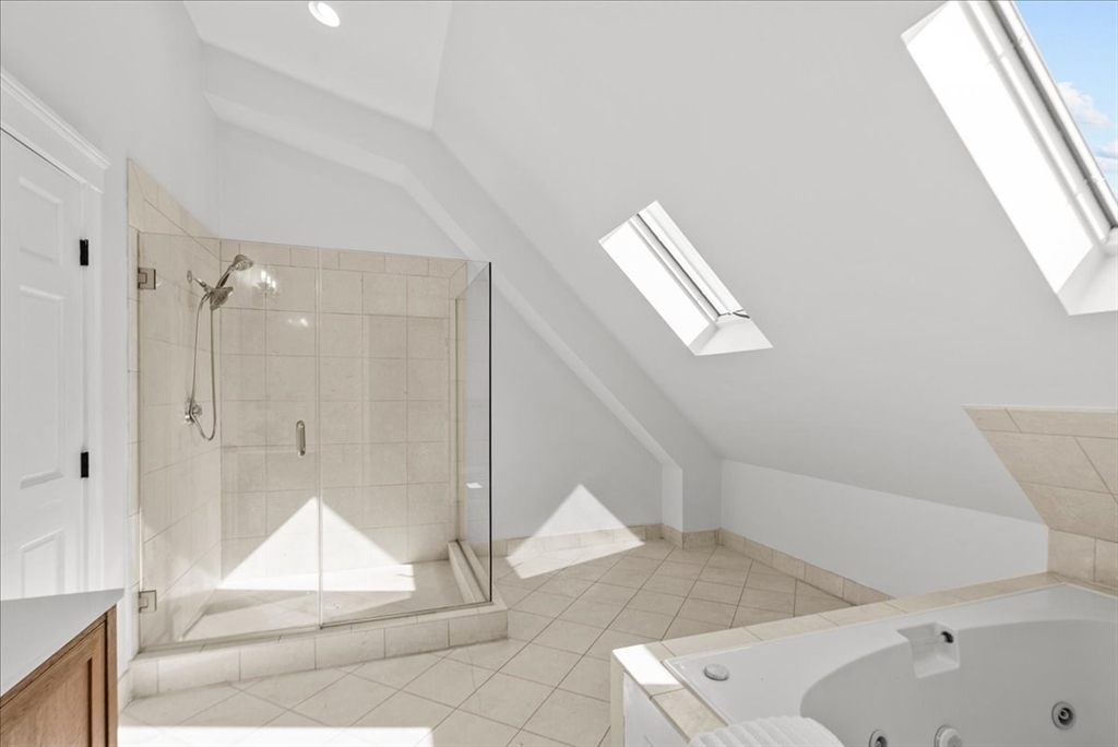 26 Marshall St # 26R