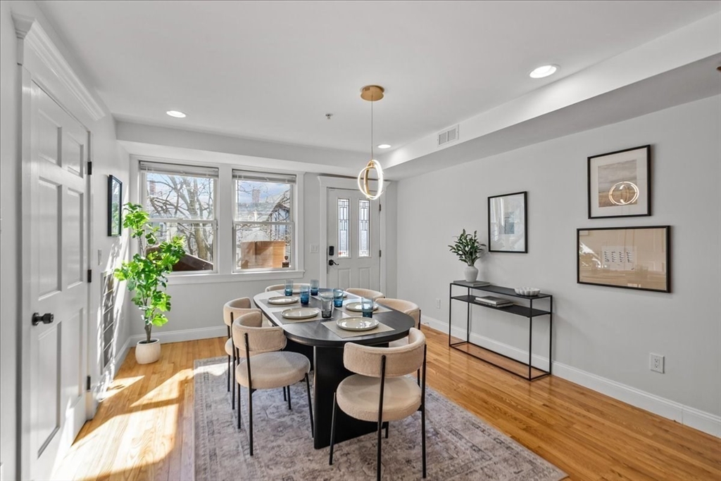 26 Marshall St # 26R