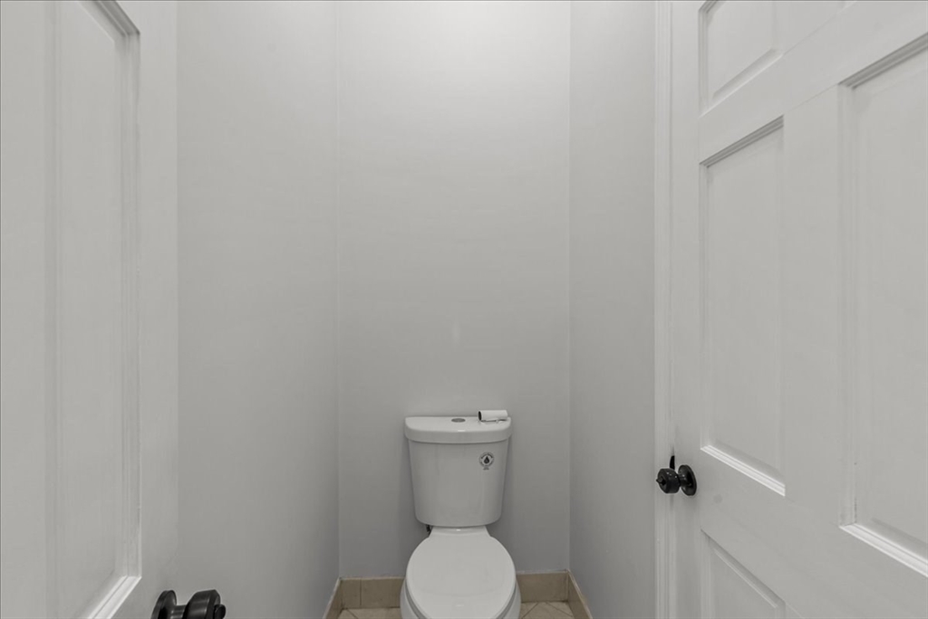 26 Marshall St # 26R