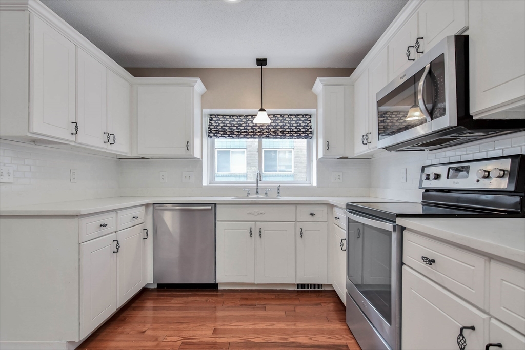 4873 Washington St # 2