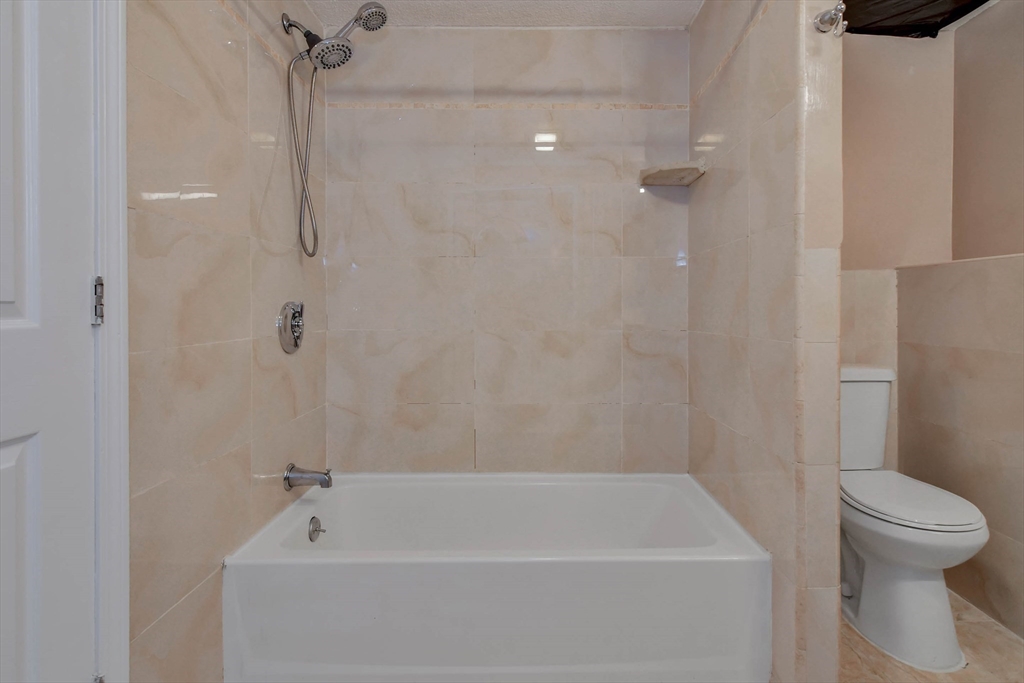 4873 Washington St # 2